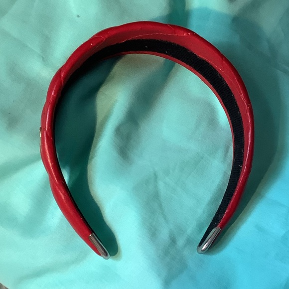 CHANEL Red Quilted Hair Accessory Rare Vintage - Picture 8 of 13